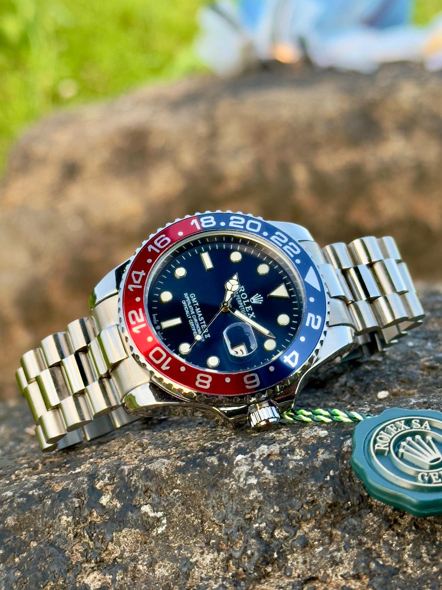 Luxury GMT Master Pepsi Bezel Men’s Watch – Blue Dial Edition