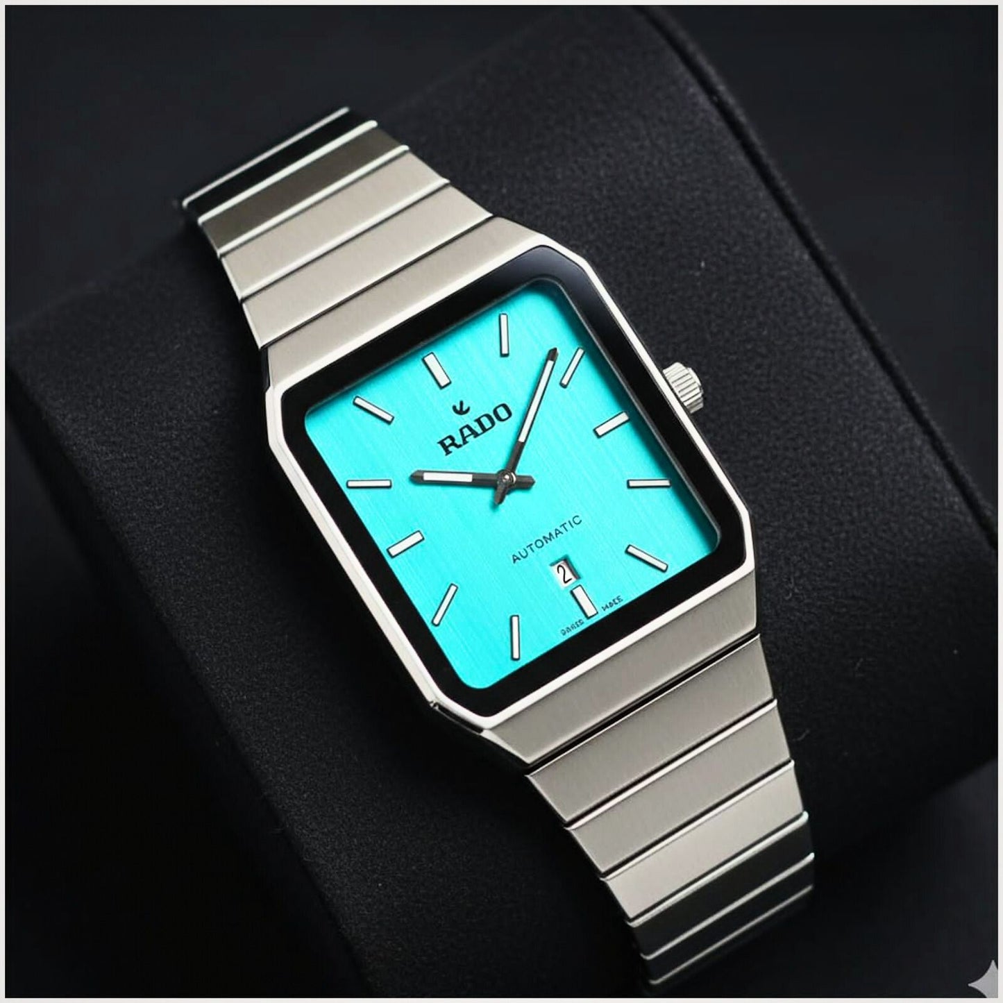 Rado Blue Dial Men's Watch – Luxury Stainless Steel Design