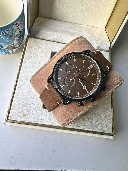 Fossil Chronograph Brown Dial Men’s Watch – Matte Black Edition