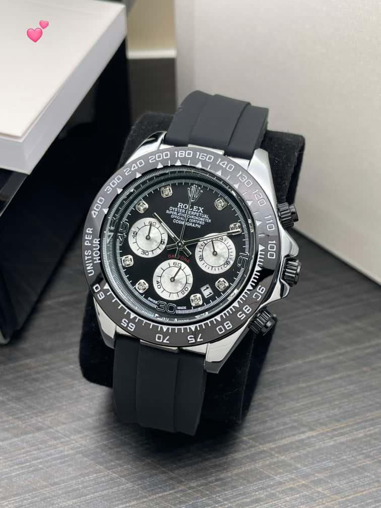 Luxury Daytona Chronograph Black Dial Men’s Watch – Silver Edition